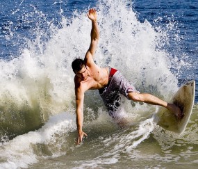 世界杯2026-巴斯托尼爆发，当墨西哥的蓝色火焰吞噬乌拉圭神话