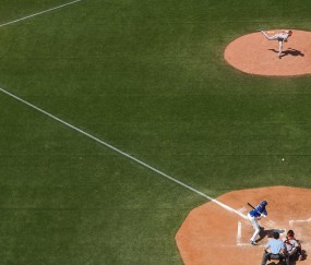 开云下载-2026世界杯焦点战，太阳正面击溃北京队，篮球全球化浪潮下的新图腾