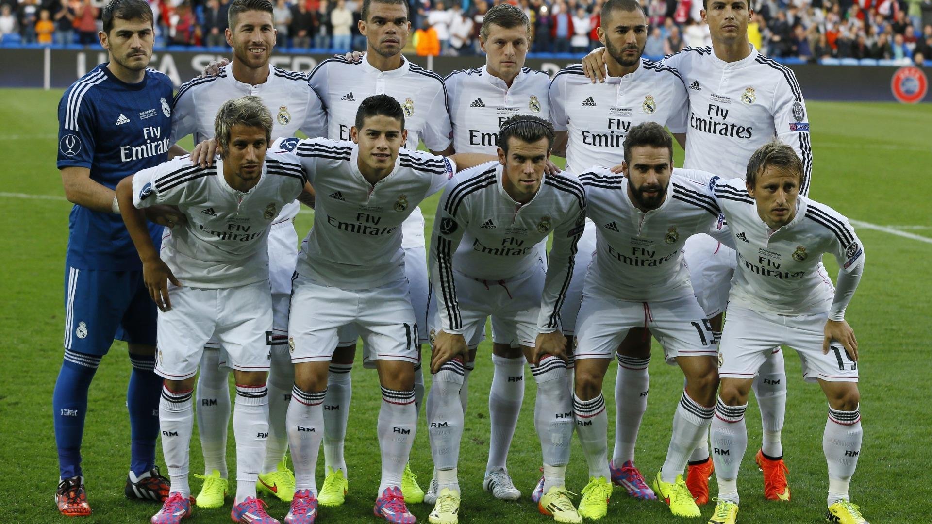 克莱点燃赛场，爵士争冠战胜出开拓者，当火焰与冰霜在盐湖城共舞