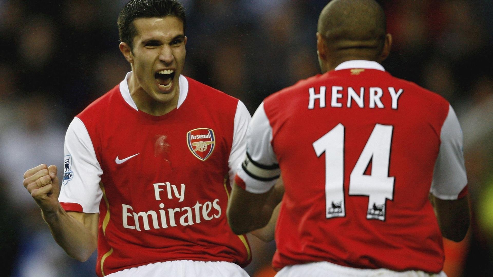 格纳布里接管战场，当德国战车在伯纳乌的废墟上重生